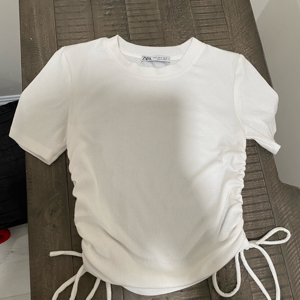 🔥🔥 Cute Zara Top!